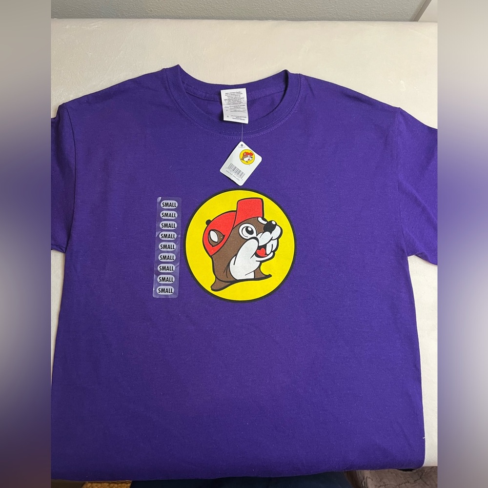 Buc-ees " If it Harms Beavers I’m Against It! " Texas T-Shirt Size Adult Small